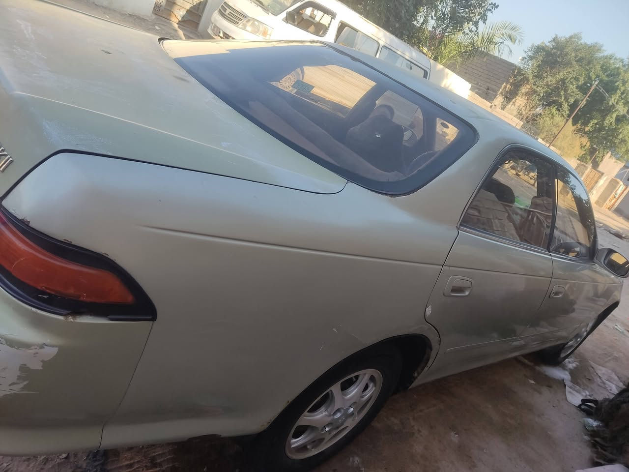 السلام عليكم مارك نفخ للبيع مديل 1993 مكفوله كص ونقل حداد تخم تاير كله جديد مكينه ففتي لايت زنون رقم بصره نكليزي بسمي تحويل ثاني يوم سنويه لل28 سياره جاهزه مال جناي السعر 48 للستفسار ***********
