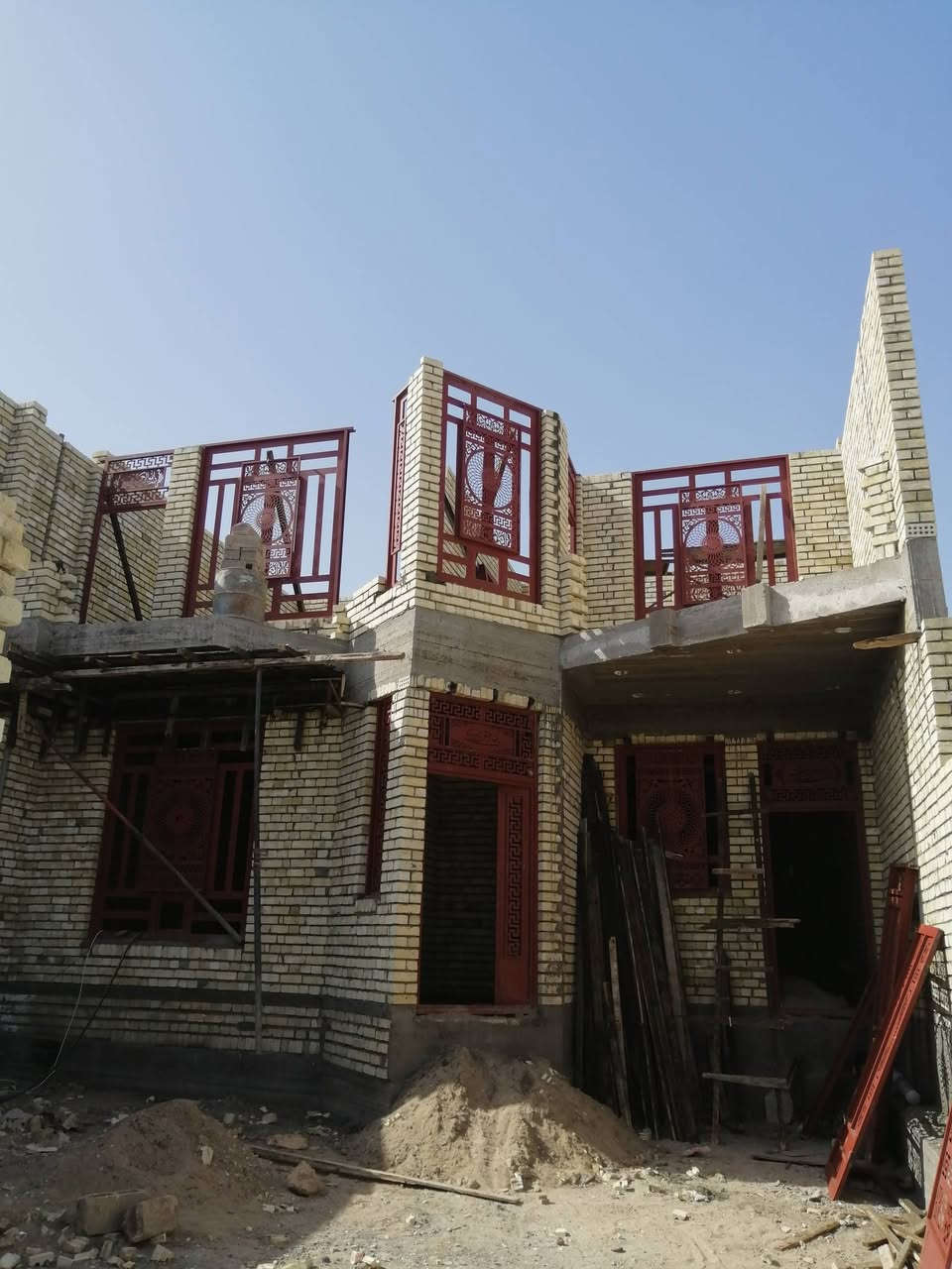 الي محتاج خلفة بناء موجود شغل درجه أولى المكان 
الفلوجه الستفسار عله ذني الارقام ***********
***********
