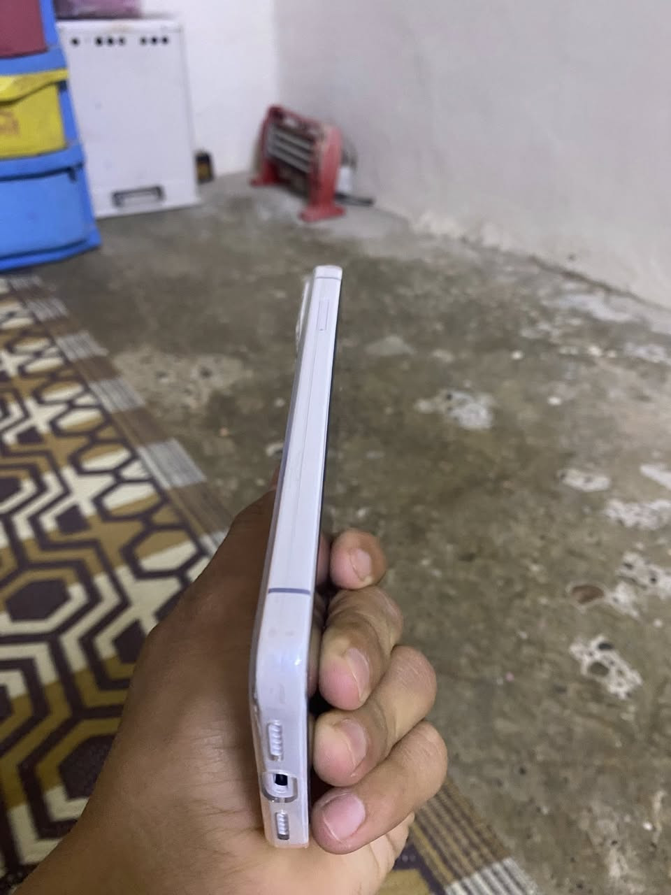 السلام عليكم جهاز آيفون 17برو ماكس بعدو بل كارتون شرط نضيف 100\100 للبيع السعر 65 وبي مجال


**إذا كنت صاحب هذا الإعلان وتريد حذفه لأي سبب، رجاءا أرسل رسالة إلى الدعم الفني**