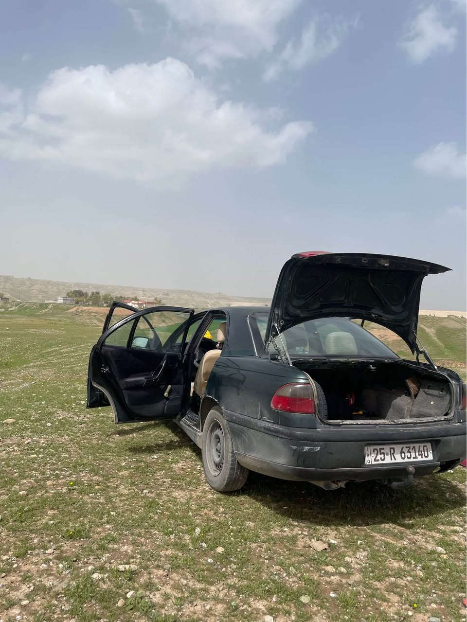 اوبل گاميش موديل ٩٤ رقم كركوك سنوية جديد بطاقة بانزين موجود محرك ٢٠ فل كير عادي للبيع  *********** كركوك, العراق
