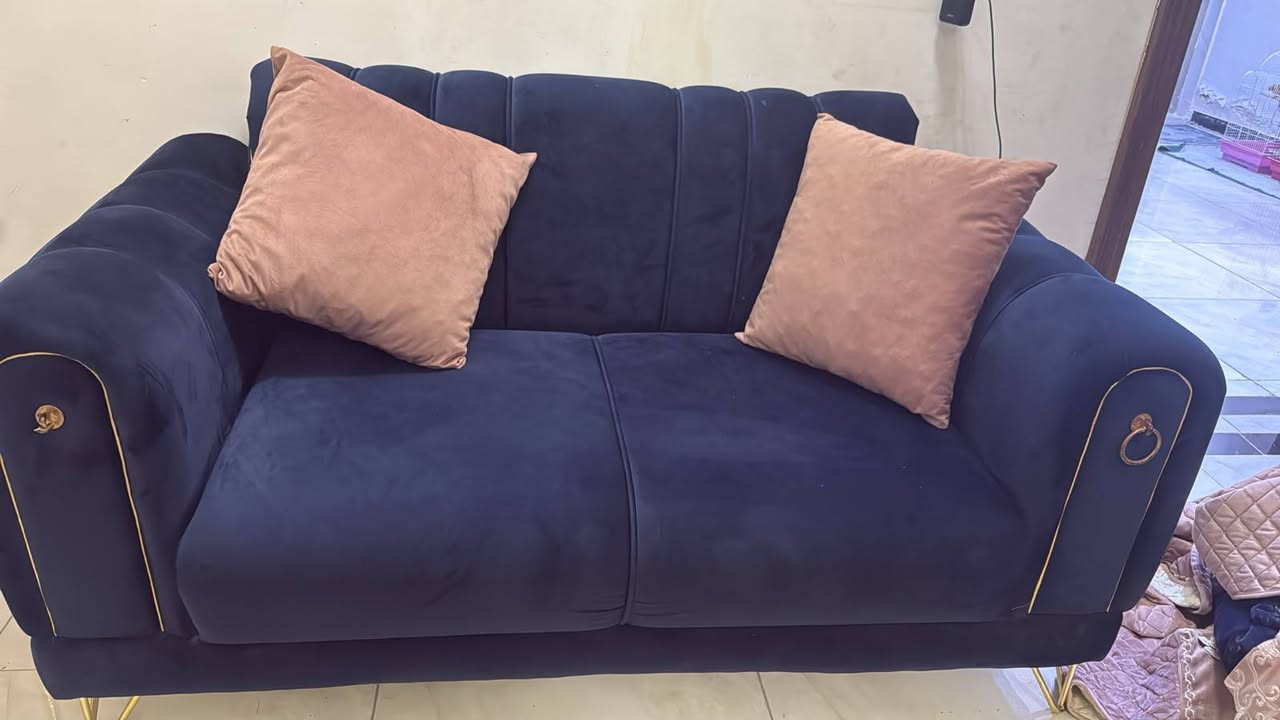 تخم اخو الجديد للبيع ب450 مكاني الدوره للاستفسار الاتصال ع الرقم ***********
