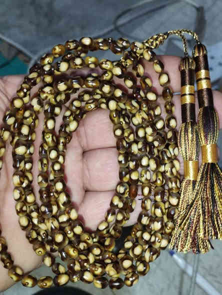 تەزبیحی زۆر جوان و دەگمەن بەنرخی گونجاو    گەیاندنمان هەیە   

***********
***********
ڤایبەر وەتساپ بەردەستە
