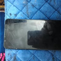 ريد ماجك7 • شاشة شغالة • ظهر مكسور