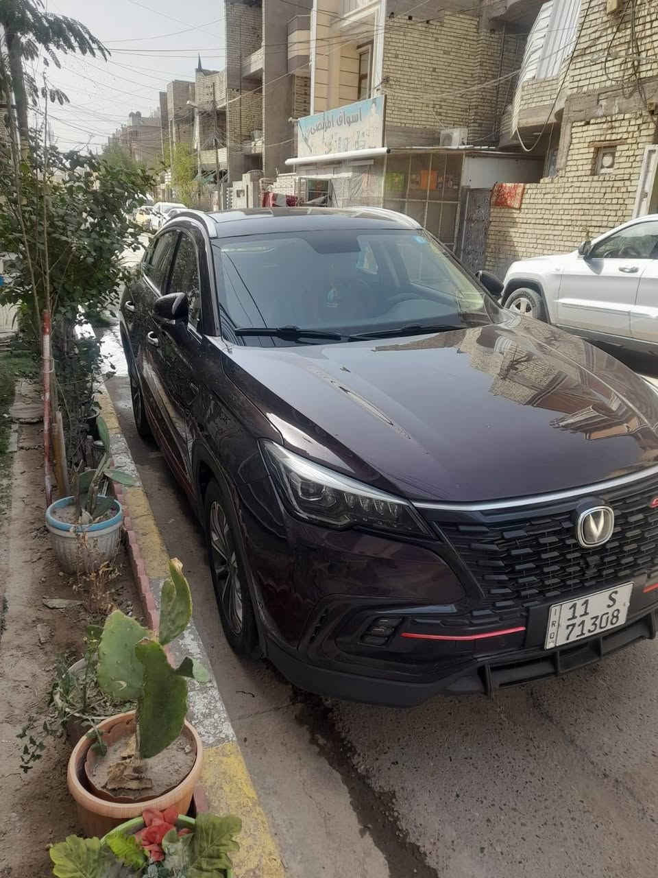 السلام عليك  sc85  لبيع موديل 22 لون كرزي كلش نضيفه السعر لانتصال على الرقم  ***********
