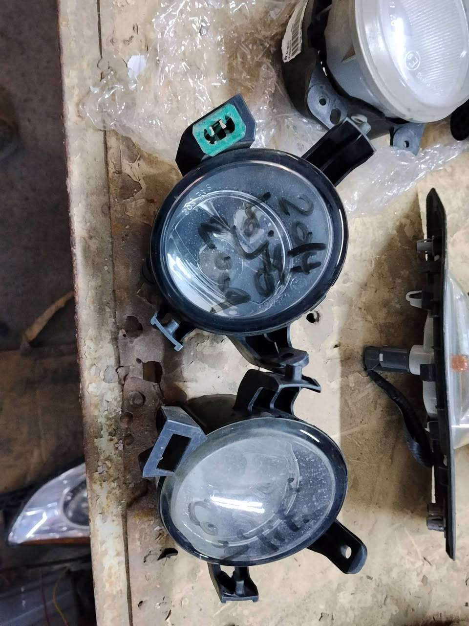 السلام عليكم من رخصة الدمن غراض كومباس +رنكت
***********
