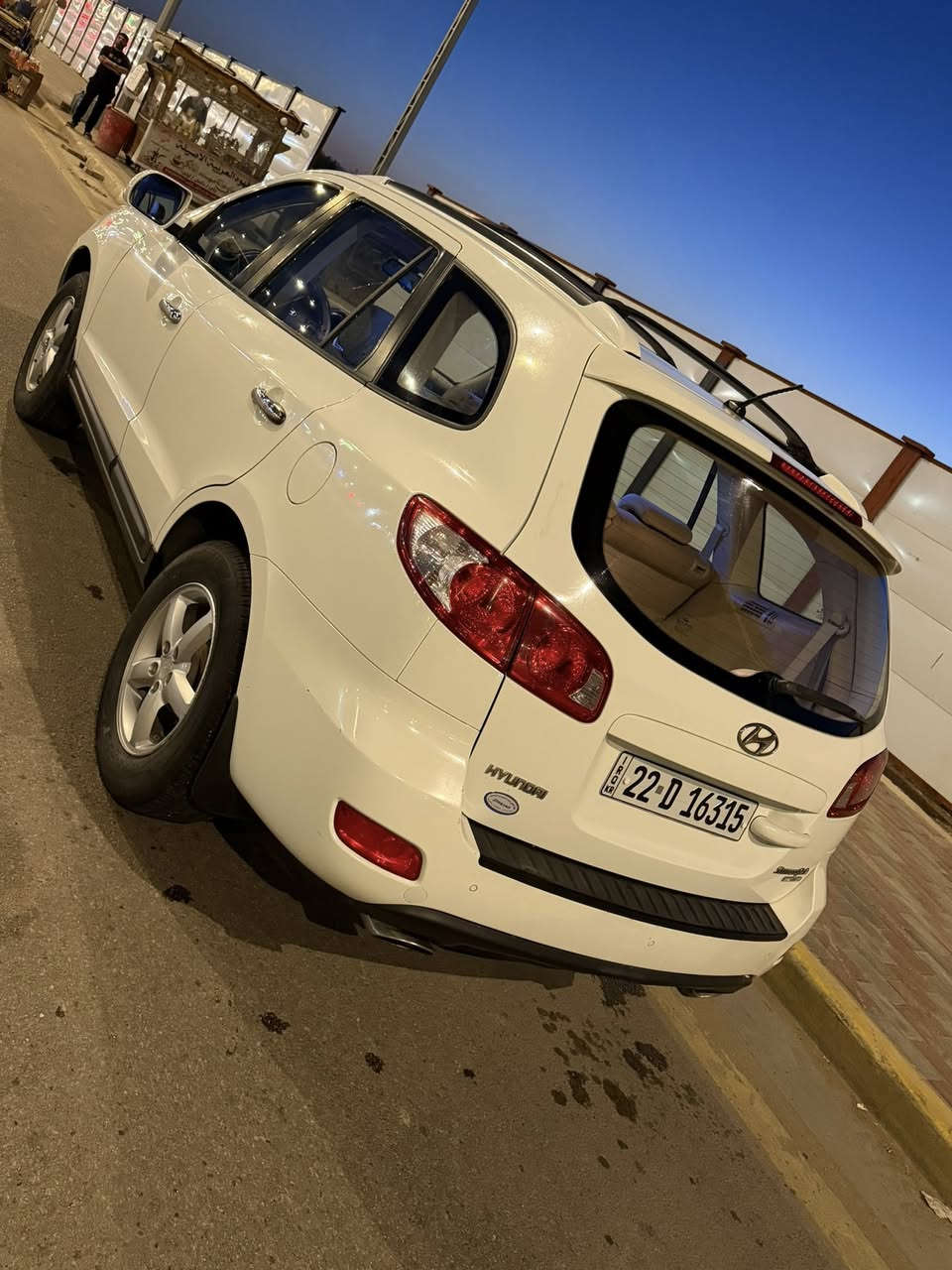 إسلام عليكم سنتافي خليجي 2009 رقم اربيل بسمي
سياره كفاله من الصبغ بيها بس بارد بين البابين واضح بصوره

مكينه 6 سلندر سياره مكينه كير كفاله 

موصفات كشن كهرباء فتحه تبريد 3 قطع 7 راكب 

السعر 128وبيها مجال مكاني كربلاء المقدسة ***********
