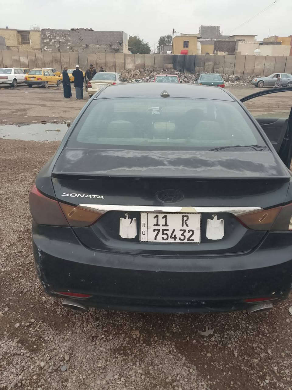 السلام عليكم من رخصه الادمن سوناتا موديل جديد 2011 وارد امريكي مكينه جيدي اي مكان الحسينيه الراشديه سعر  75. للاستفسار ***********
