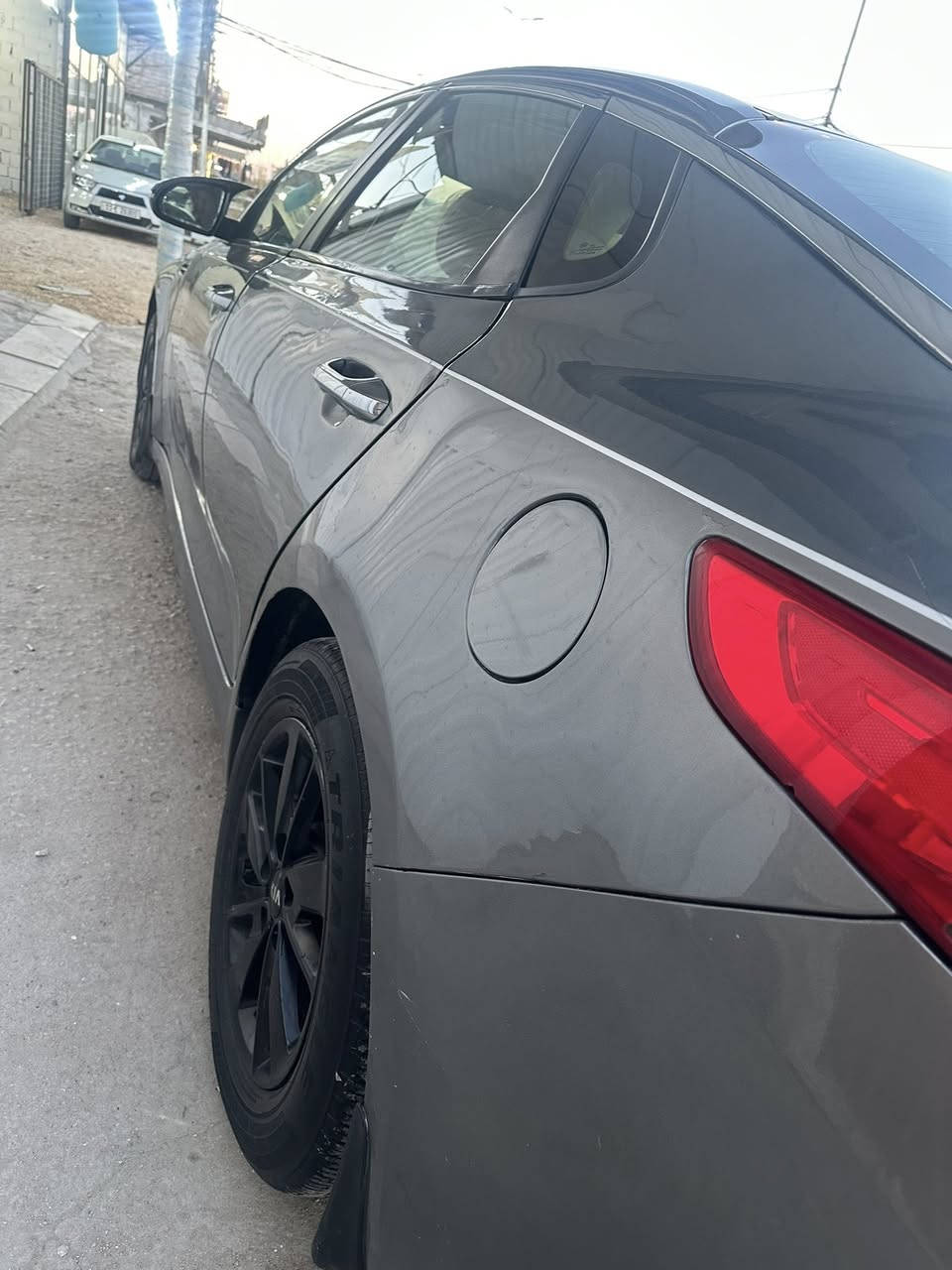 كيا اوبتيما
2016

رقم اربيل الماني 

مصفره غرامات 

وارد امريكي بيه جاملغ سرقه وبيه رشات صبغ مال جراد صور الحادث يمك بل منشور

بدون شواصي ولغود  

محرك 2400 كفاله 

كير AT كفاله 

تبريد ثلج 

حداديه 

تحكم ستيرن فول 

شاشة لمس 

كامره خلفيه 

رادارات 

تخم تاير 

كامره

كشنات كهربائي 

خزن ميميري 

السياره نضيفه وبلعافيه الي ياخذه 

مكاني كربلاء 

السعر 110 

***********
