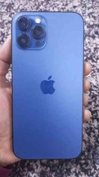 ‏عندي iPhone 12 Pro ماكس نظيف شرط.  95.  120.  07502414055.      530