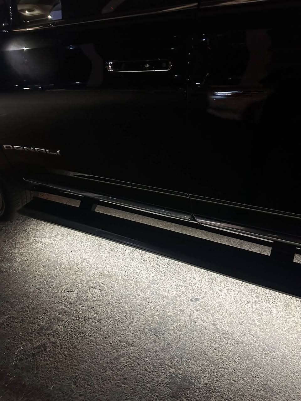 جمسي دنيلي ٢٠٢٣ خليجية  فول موصفات
سيارة ضمن ضمان شركة منصور سيرفز كامل للشركة 

اي تبديل اي صيانة داخل الشركة فقط سياره ستخدام شخصي 

موصفات سياره

جكات  امامي خلفي 

ستتم صوت بوز 

أشاره ترحيب 

كامرات سياره ٣٦٠ درجة 

شاشة ذاتة شو امامية 

كيجات سياره إلكتروني 

دوسات كهرباء سياره 

سياره مغلفة ببي إف بلكامل 

بنورما سياره كاملة 

صندوق كهرباء 

خمس بصمات سياره 

بصمات عدد ٢ 

تجاوي سياره شاشات 

سماعات ما فتوحة وضع شركة 

داخل ابيض وبيجي وضع شركة 

ويا كب ٢٤. تيارات شركة 

ماشية سياره ٥٢ الف وضع شركة 

زنون بلادي  عالي وناصي 

كرسي سايق ميموري خزن 

كرسي هزاز + رادار  

رادرات سياره ٣٦٠ 

نظام وضع قياده ٣ وضعيات 

ثلاجة سياره جبيره 

تبريد مركزي سياره 

سياره وضع شركة  مكفولة 

وقع سياره شارع فلسطين 

سعر سياره ٥٣ الف دولار

***********
