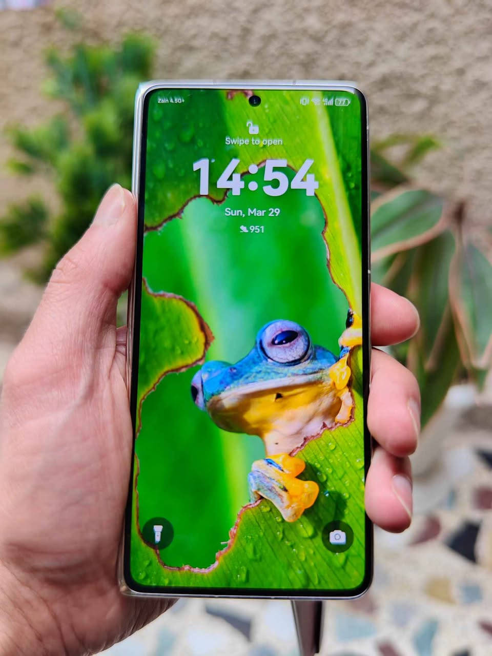 ((للبيع او للمراوس))
هواوي ميت X6
Huawei Mate X6
ذاكره 512 لون ماروني.
ملاحظة، خدمات گوگل Google كلها شغاله 100%.
الجهاز بحاله ممتازه نظافة 100%  مابي اي شخوط او ضربات
غراضه كامله كارتونه وشاحنه 66 واط وگفره الاصلي وباقي الاشياء موضحه بالصور
مكاني بغداد وماعندي توصيل
السعر مليون و480 الف
1,480,000
للتواصل خاص او عن طريق الرقم.
*********** بغداد, العراق
