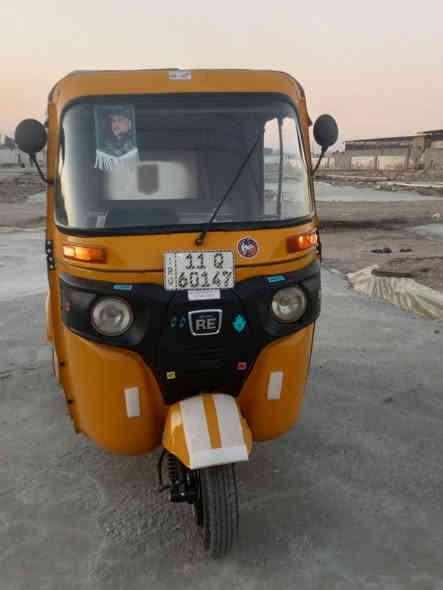 السلام عليكم تكتك للبيع موديل 20شهر 6رقم وسنويه تحويل ثاني يوم العنوان بغداد ***********
