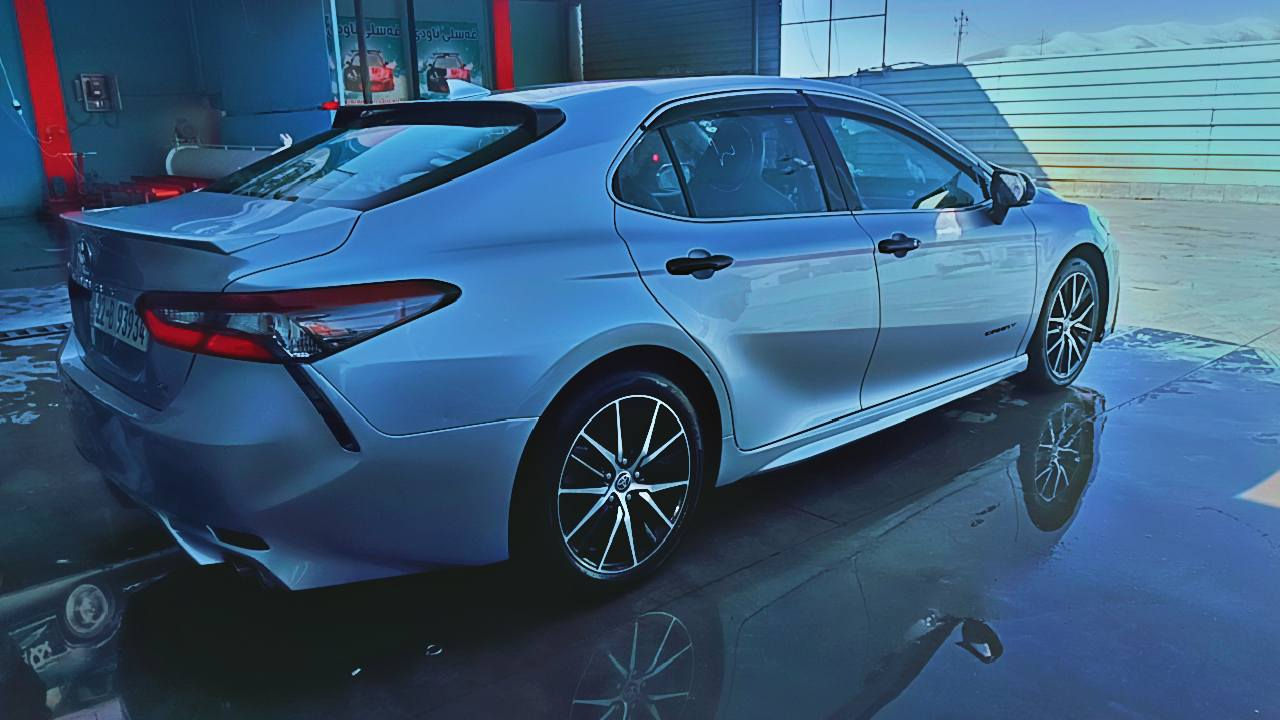 السلام عليكم
كامري 2023 se 

ماشيه (فقط 43) ألف فقط
السياره كلش حلوه وكاعده 
داخلها يجنن ع وضع الشركه
وبلعافيه ع الي ياخذها
1-تحكم استيرن
2-شفتات استيرن
3-توقف ذاتي 
4-تحديد مسار 
5-كروس سرعه
6-مود قياده 
7- نضام ال eco
8-نضام ال normal
9-نضام ال sport
10-كار بلي

ضرر السياره بونيد مبدل تجاري وشبرين باب السايق شويه ملاحضات 
السعر
205 وبيها مجال 

مكان السيارة طوز خورماتو أو سليمانية 

للاستفسار  ***********
متوفر (واتساب + ماسنجر )
