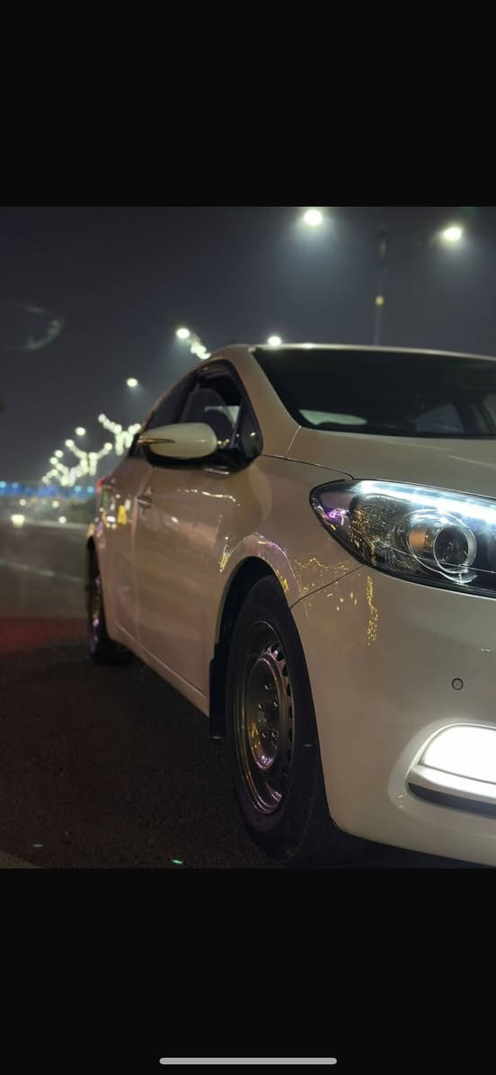 سيراتو مديل 2016
فول مواصفات عده البصمه والجلد 
حساس امامي خالفي 
لد امامي خالفي 
تبريد امامي خالف 
مكينه 1600
خمسة ويلكب  
تبريد شغال 
عليه ادامه بانزين كامله بخاخات مجالو بلكات كله كامله  عبوه مبدله كله 
منظومة ماي كامله مسويه حته الراديتر مبدله  
حداديه كله كامله ماعيزه كلشي 
تخم تاير جديد 
تريد الويل العادي تريد الويل كب ابكيفك 
السياره جاهزه
 حادث بالجاملغ الوره لحد الباب لخلفي ومصبوغه صفحه كامله
البيبان مبدله والجماملغ الامامي مبدل 
رقم التلفون ***********
السعر 113
