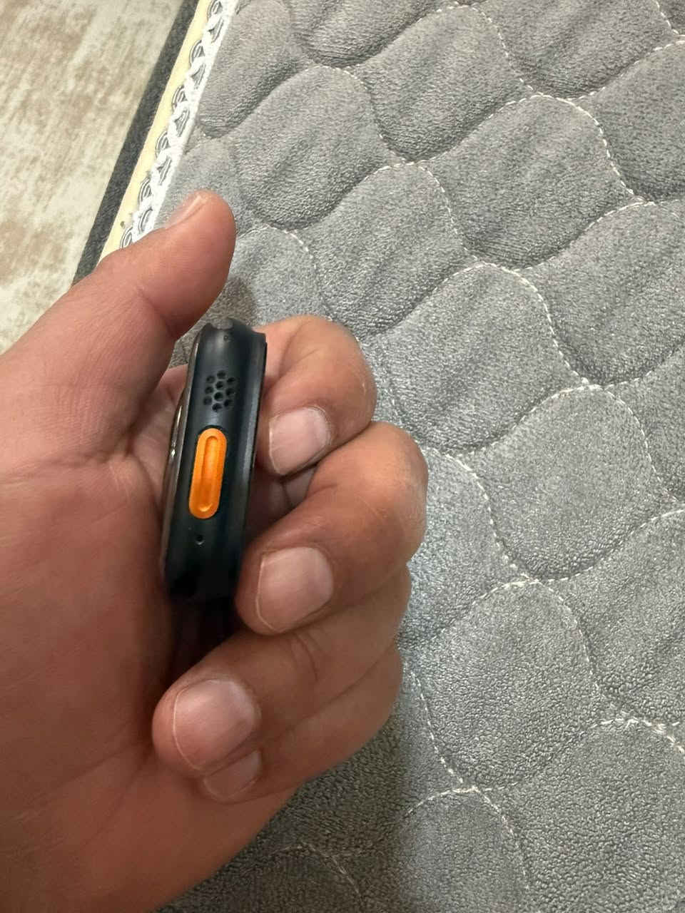 ساعه أبل ⌚️Black Edition🖤♟️🔥

Titanium black

‎                  اللترا  2️⃣🔥🔥الاسود

حجم  4️⃣9️⃣  ⛩️

               بطاريه  1️⃣0️⃣0️⃣🔋

ما نظافه  1️⃣0️⃣0️⃣💯💯

                 ذاكرة  6️⃣4️⃣  💾👉🔥🔥

ضمانه ينتهي2026/4/18

***********
