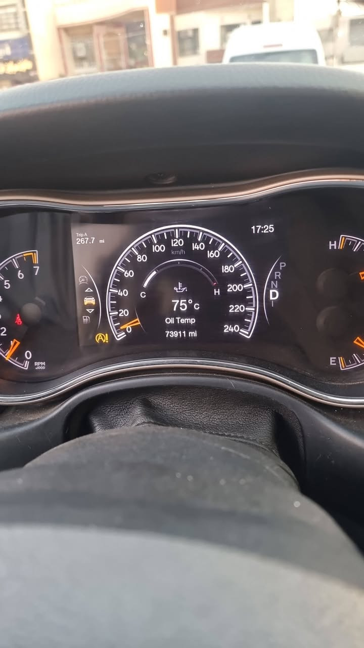 لمتد ١٧ بيها مكانات صبغ ابيع حزام .
ماشية ٧٥ سيارة جديدة وجاهزة  بغداد بسمي رقم وهزة جديد للبيع فقط ١٦٧ وبيها مجال قليل للشراي .
مكاني بغداد دورة  
*********** . واتساب 
اخوان سعر  مناسب مال بيع وما اكطع سعر بتليفون .
محرك كير صدر  امامي خلفي  تخم تاير كهربائيات  طك فلين .
سيارة فول  بنوراما   شفتات ستيرن  فول فول
