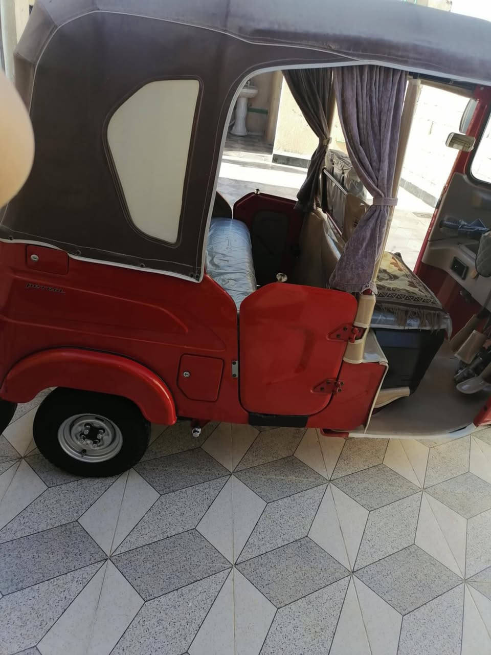 مكلف بلنشر مكلف بلنشر
تكتك للبيع 23 شهر 11 زيرو كفاله من لبنجر 
رقم وسنوية 
خاص مقلق 
رقم راعيهه *********** 
مكاني ذي قار قضاء الدوايه
