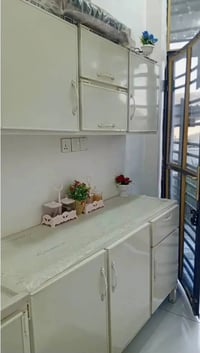 كاونتر المنيوم جديد  مترونص3قطع سعر225الف للحجز واتساب  07754188510