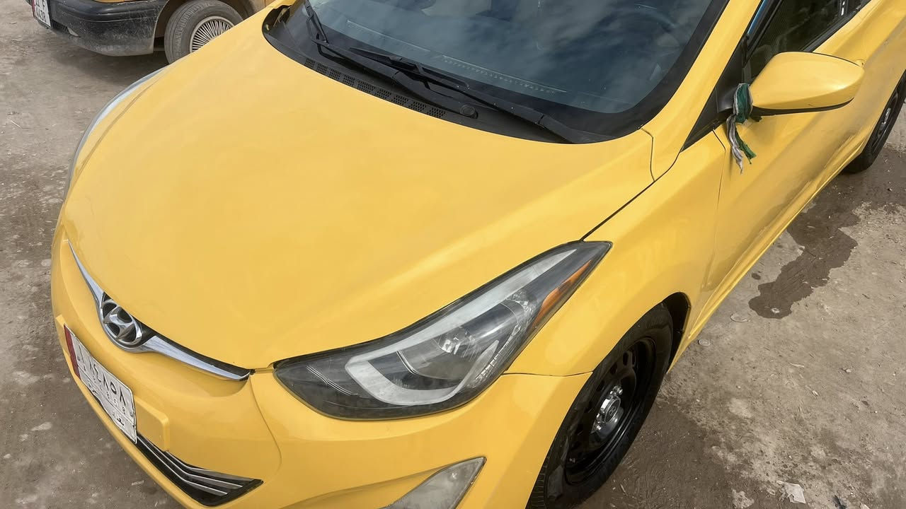 سلام عليكم النتر مديل ١٤  مكينه 2000 دوش حادثه جاملخ وبنيد مبدل وجاملخ خلفي مصفره هيئه وغرامه عنون كربلاء رقم ***********
سعر ب١٠٤ وبيه مجال
