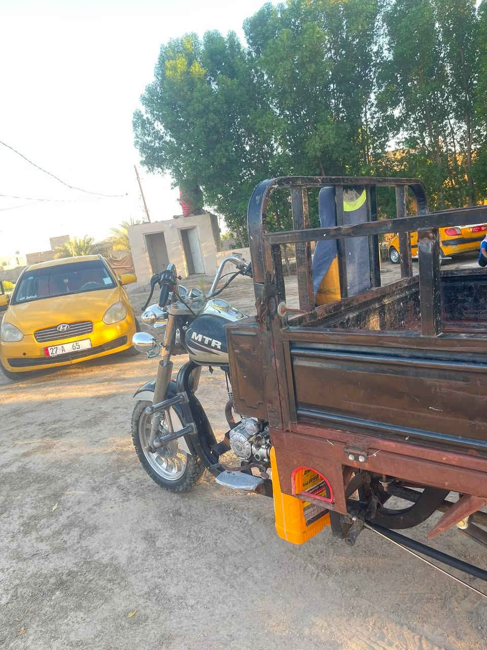سلام عليكم ستوته البيع أمتار السعر 1350وبيه مجال قليل الشراي يراسلني دراجهً وراق ستنساخ ***********

