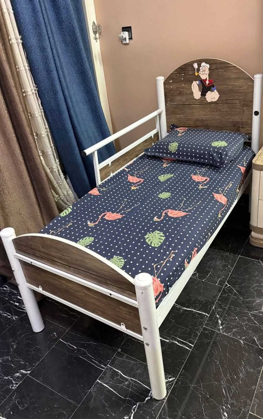 سلام عليكم جرابي أطفال ٢ نفس شكل هاذه الله شاهد نضيفات وكلشي مبيهن هنه ودوشك مالتهن للبيع دوشك چبير ٥٠ وجࢪابي عدد٢سعࢪ ١٥٠


**إذا كنت صاحب هذا الإعلان وتريد حذفه لأي سبب، رجاءا أرسل رسالة إلى الدعم الفني**