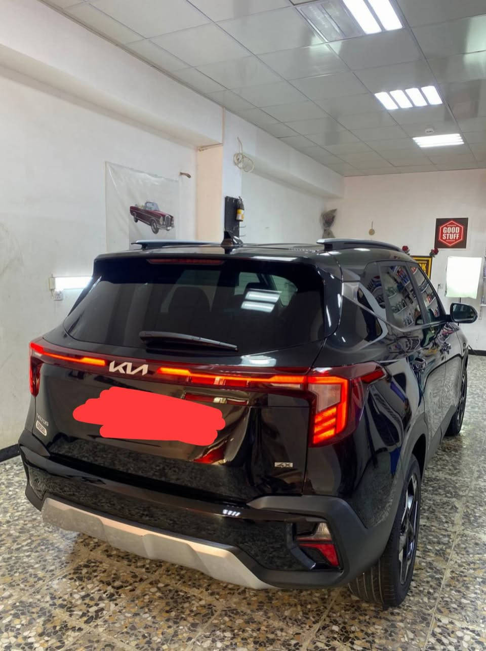 EX
كيا سيلتوس ٢٠٢٤
فول مواصفات 
*مكينه ٢٠٠٠ دوش المرغوب 
*السياره  فور ويل 
*شحن وايرلس 
* تبريد قطعتين 
*بصمه تشغيل عن بعد
* كشنات كهرباء 
*تدفئة بالكشنات 
* فتحه  
*داخل اسود جلد ومخمل 
*شاشه تدعم ابل وكار بلي و كبيره متصله 
*٣ رادارات
* تحديد مسار
*توقف ذاتي 
*نقطه عمياء
*اطفاء ذاتي 
*كاميرا دواره
الضرر  صبغ بابين السايق والي وراء فقط صبغ السياره مكفوله من التبديل 
سعر 180 ورقه 
مكان السياره - كربلاء
رقم.. كربلاء 
***********
