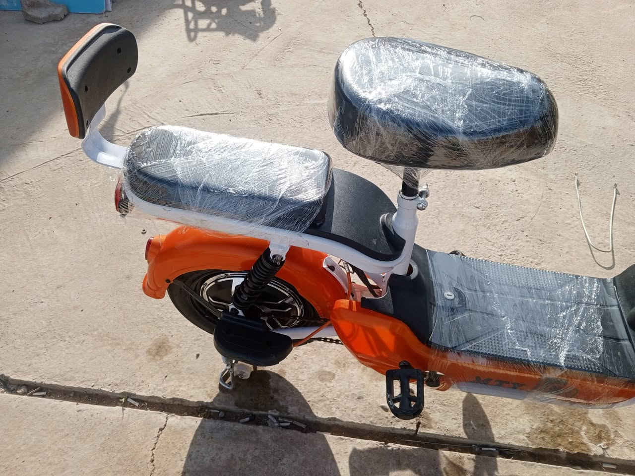 ماطور شحن مستخدم شي  قليل للبيع مكاني ربيضه سعر 225 رقم الهاتف ***********
