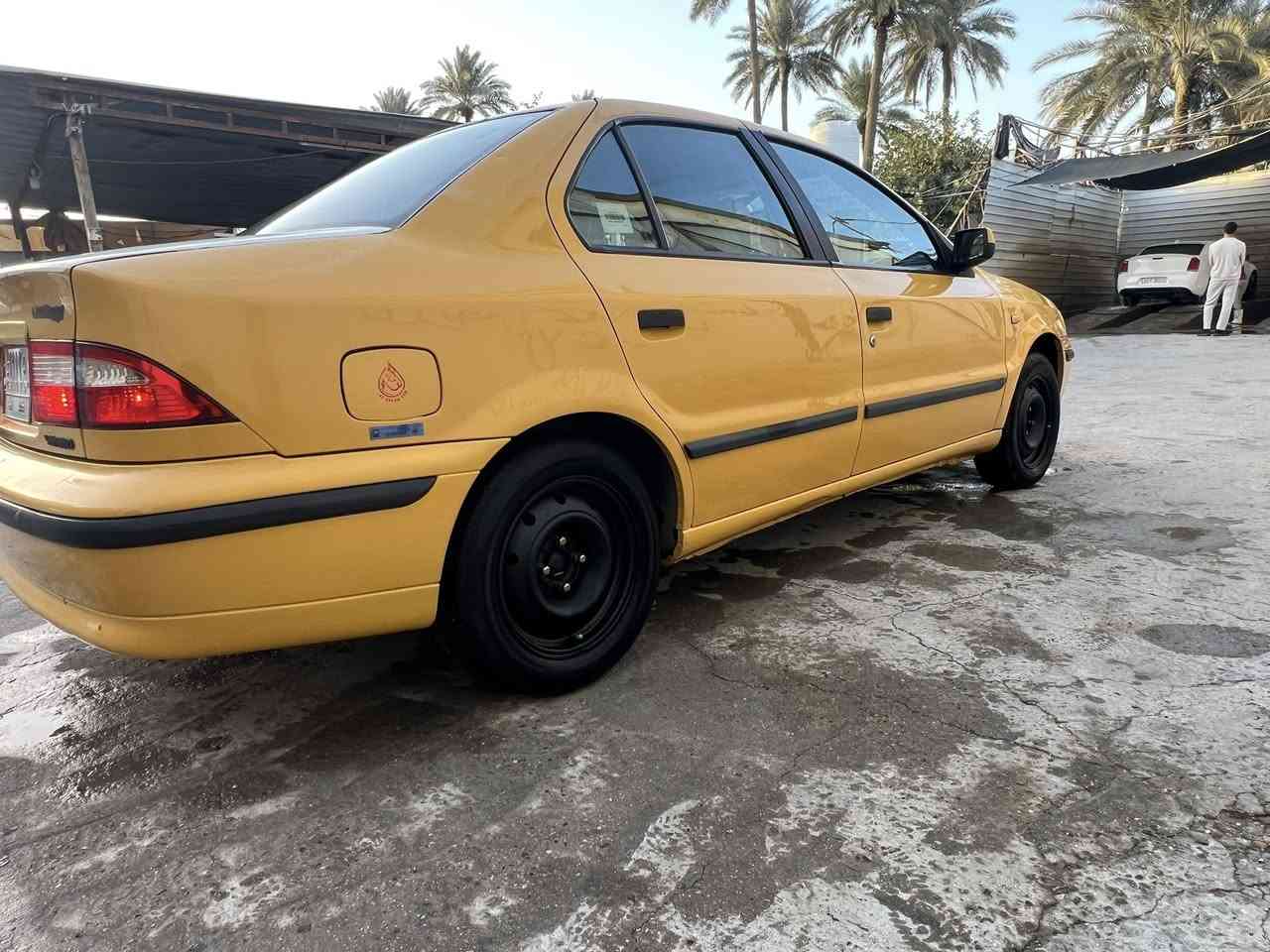 السلام عليكم سمند 2013 مسجلة 12 رقم بغداد مصفرة هيئة وغرامات السيارة كفاله عامه فقط صبغ بالجاملغ الامامي الايمن بدون ضربه وبدون فتح والباقي مكفول السيارة بلاديه بدون تعمير ماشية 190 كير ومكينه جدد حدادية جديدة تدفئة تبريد شغال دواخل شركه جاهزة من كلشي شرط التحويل السعر 47 وبيه مجال بسيط مكاني بابل للاتصال 
***********
