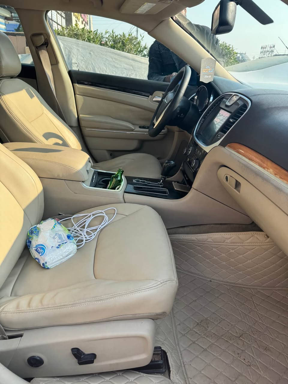 السلام عليكم حبايب 
للبيع نقد او قسط بدون مراوس 
اوباما ٢٠١١ فول ١/١ محدث بجم. ٢٠ 
كراسي كهرباء 
تدفئة كشنات 
بنوراما حساسات 
رقم بغداد انكليزي 
بيها ٣ قطع صبغ 
السياره جاهزة من كلشي 
ونضيفة 
محرك 3600 جديد 
مكاني بغداد 
السعر نقد ١٤٥ 
اتصل وتدلل 
*********** Colombo, Sri Lanka
