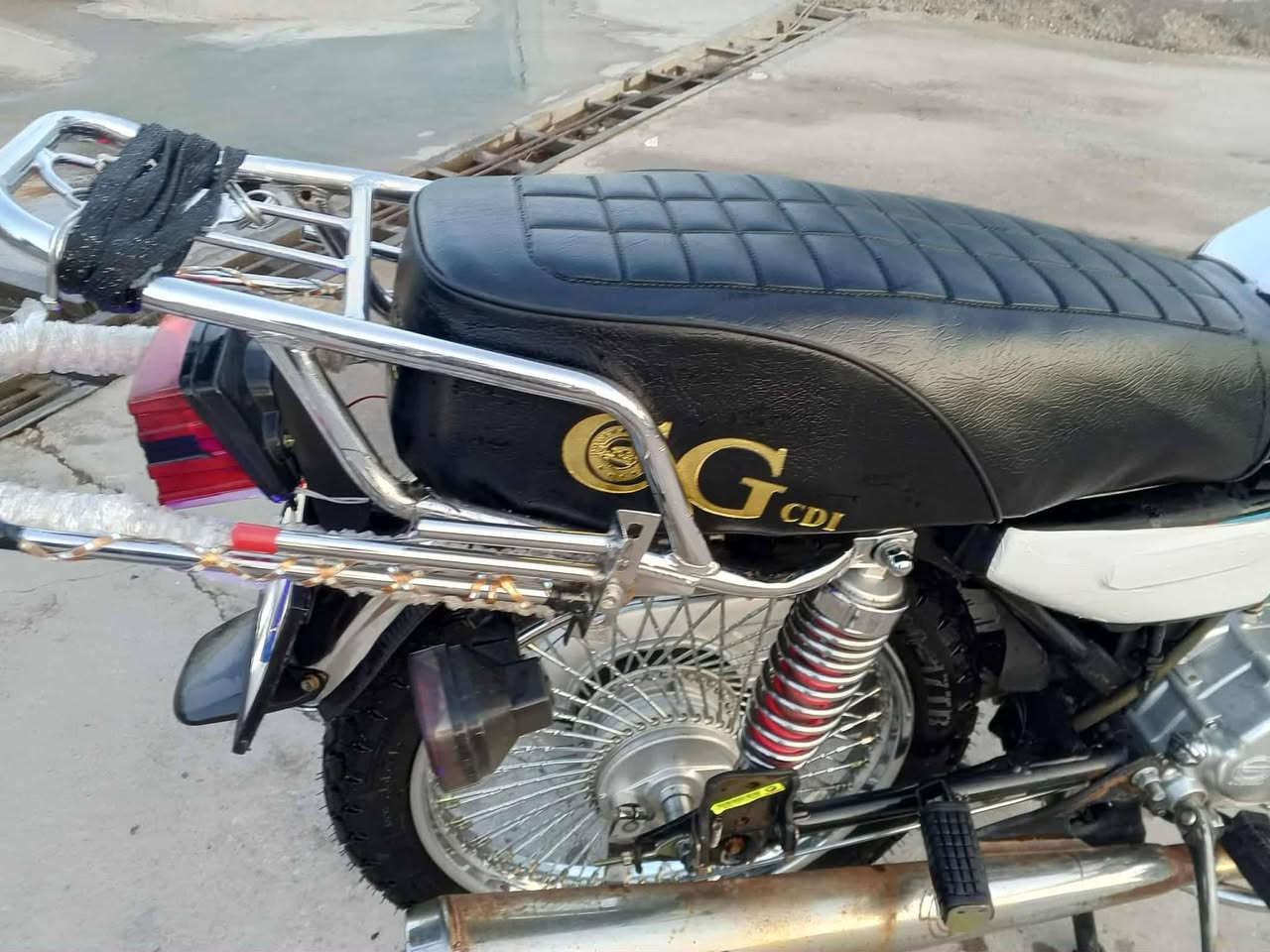 سلام عليكم ماطور اربعه كير موديل 23 ماطور نضيف مثل مامبين سعره 450


**إذا كنت صاحب هذا الإعلان وتريد حذفه لأي سبب، رجاءا أرسل رسالة إلى الدعم الفني**