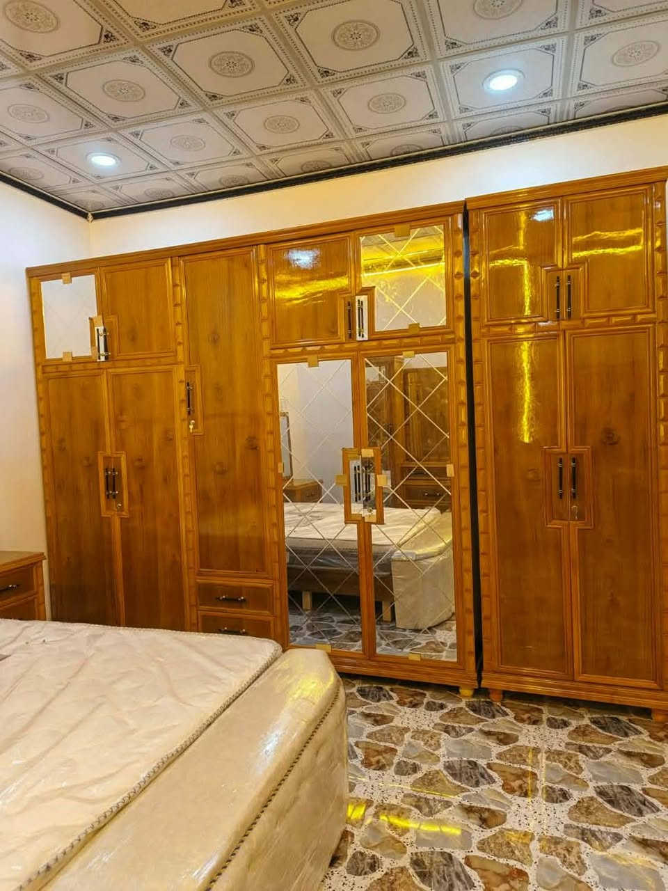 بالتقسيط بالتقسيط بالتقسيط غرف نوم بالتقسيط وبدون مقدمه
جميع انواع غرف النوم الصاج (نقدا) و (بالتقسيط) على 18 شهر بدون مقدمة

يوجد نظام استبدال الغرفة المستعملة بغرفة جديدة و الاتفاق على الفرق

العنوان الموصل الايمن الصناعة القديمة اليابسات بالقرب من جامع ابو زعيان

يوجد فصال حسب الطلب

المشمولين بالاقساط جميع الموظفين والمتقاعدين وابطال الداخلية والدفاع  والوريث على مصرف الرافدين حاملي بطاقة الماستر كارد


**إذا كنت صاحب هذا الإعلان وتريد حذفه لأي سبب، رجاءا أرسل رسالة إلى الدعم الفني**