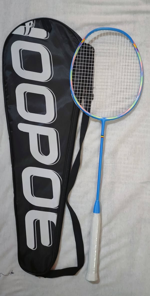 مضارب ريشه نوعيه ممتازه جدا 
خفيف الوزن من 74-78غم 
الشد من 24_31
مضرب على مسؤليتي


**إذا كنت صاحب هذا الإعلان وتريد حذفه لأي سبب، رجاءا أرسل رسالة إلى الدعم الفني**