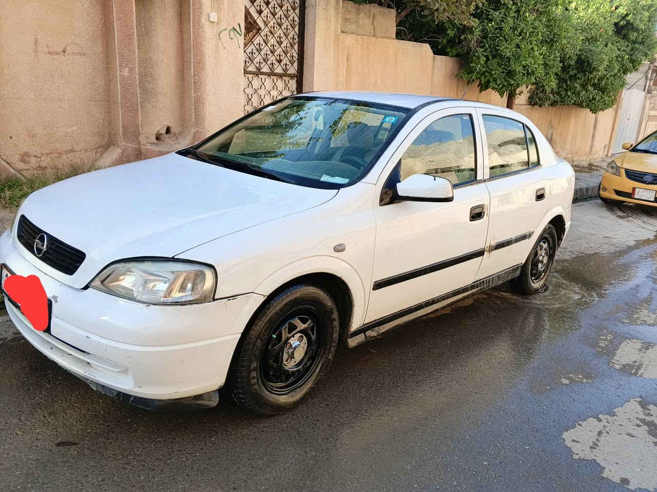 السلام عليكم استرا 2001 كير اوتو رقم مسطره أنا شرعيها موصل الأيمن سعر 48 وبيها مجال مسجله على كابون 
*********** اتصال واتس
