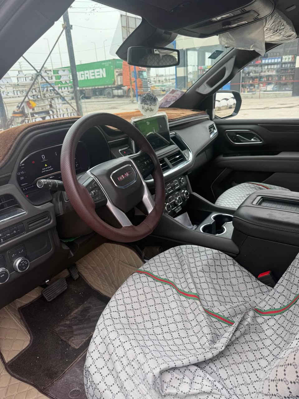 للبيع جمسي يوكن 2024 كفاله عامه السياره رقم بصره مشدود عليها ppf  أفلام الحمايه السياره ماشيه 20 الف فقط عنوانها بصره الزبير 
*********** / استاذ احمد Singapore
