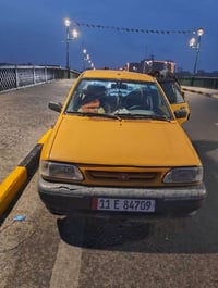 سيارة سايبة موديل 2013  رقم بغداد انكليزي مصفرة هيئة وغرامات مكينة بيه...