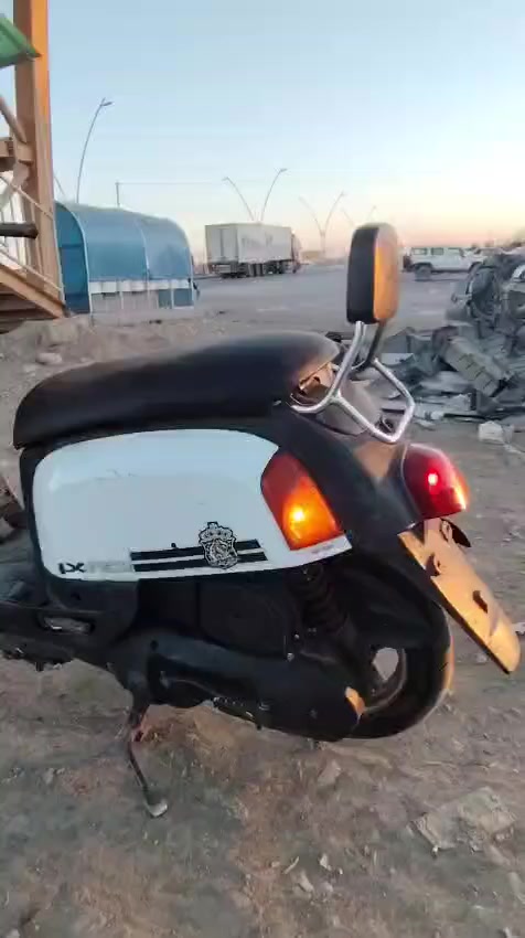 ماكـس بوليسي 2010 الدراجه  خير من الله مكينه خرسه  كابريتر  الدراجه مولحه كلها شغاله سلف  وهندر اشاير    كفرات ختم سعرها 475 وبيها مجال قليل 
❇️مكانها ديالى الخالص هبهب للاستفسار 
يولد المو شراي لايتعبني وخادم الكم ❤️
مكلف بلنشر رقم صاحب الدراجه ***********
