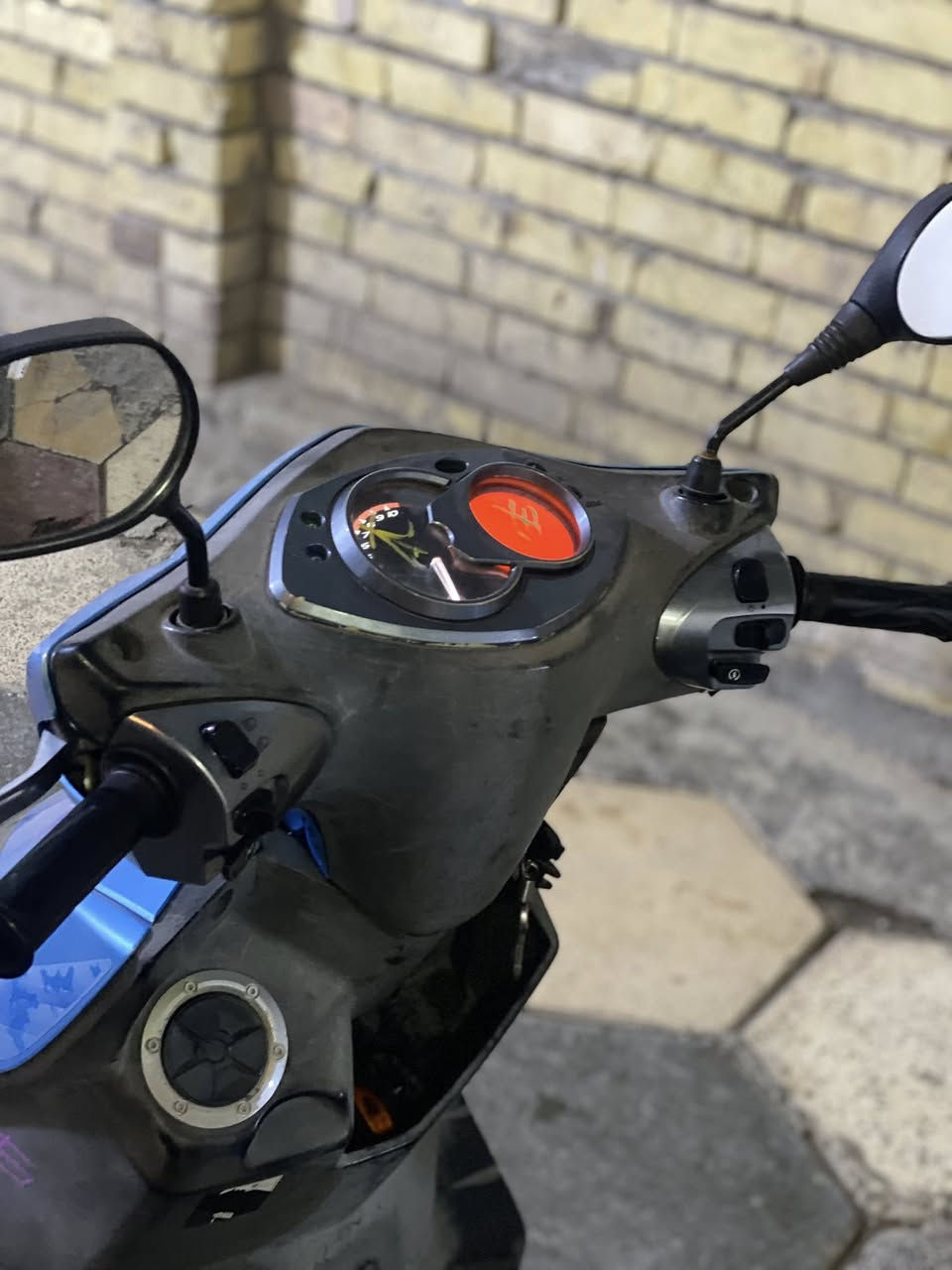 السلام عليكم 🔥
دراجة سكنس فحل (كابريتر) 
الدراجة جديدة ما مفتوحة 
ابلادية كلهة ما مفتوح بيه برغي 
الدراجة جديدة✅
بكاني الحسينة الراشدية 
رقمي *********** انتصال فقط متواجد
الموشراي لا ايتعبني اخوتي❤️
