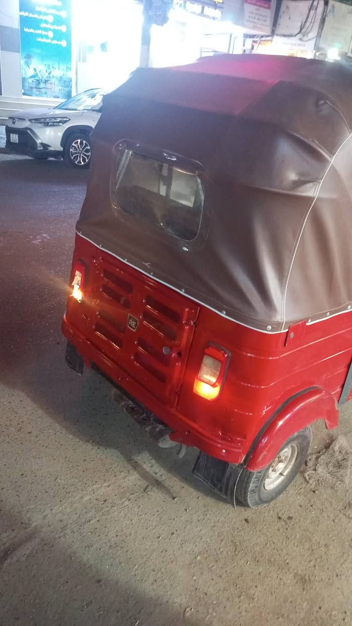 سلام عليكم
تكتك موديل 18 اوراق كامله كبل لترقيم

مكينه 20 مكفوله من تنقيص وتبخير

مصبوغه صبغ عام لجماليه بدون ضربه. سعر 4500 بيها مجال لشراي فقط مكلف اني موجود رقم صاحبها

مكاني بغداد الحريه للاستفسار الإتصال على هذا الرقم

***********
