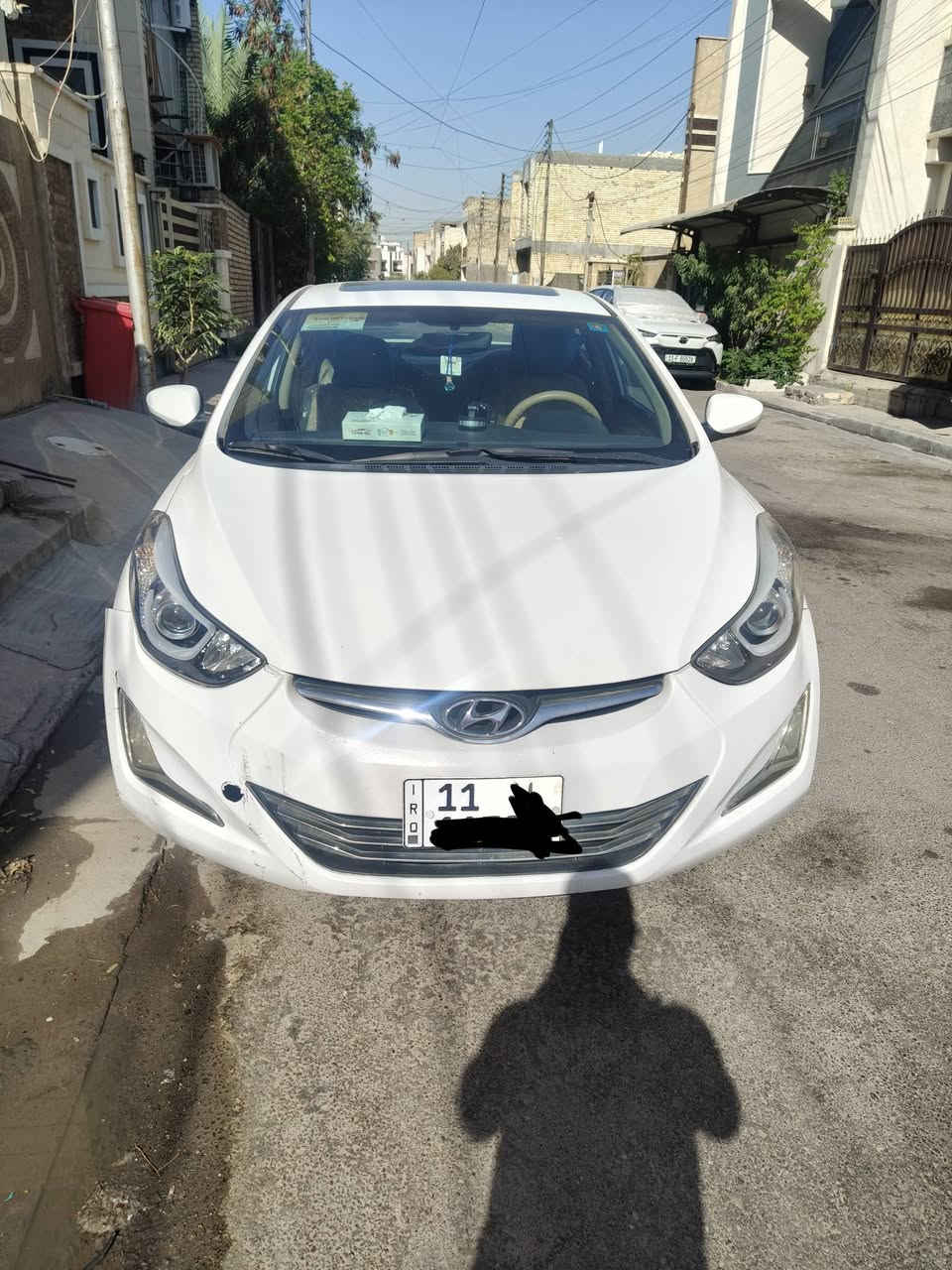 سلام عليكم 
النترا 2015 مضلع خليجي رقم بغداد باسمي السنوية تسقط 2029 كامل مواصفات فتحة بالسقف ومرايات كهربائية اشاير بالمري شاشة وهواي مواصفات  تبريدها خير من الله  باتري جديد سيارة نظيفة بيها ماشية 128
سيارة بيها تكحيل اثر طخات وبيها باب مبدل  باب الاصلي موجود والمحرك مجفت بس خير من الله رايدها 112$ وبيها مجال الرقم ***********
