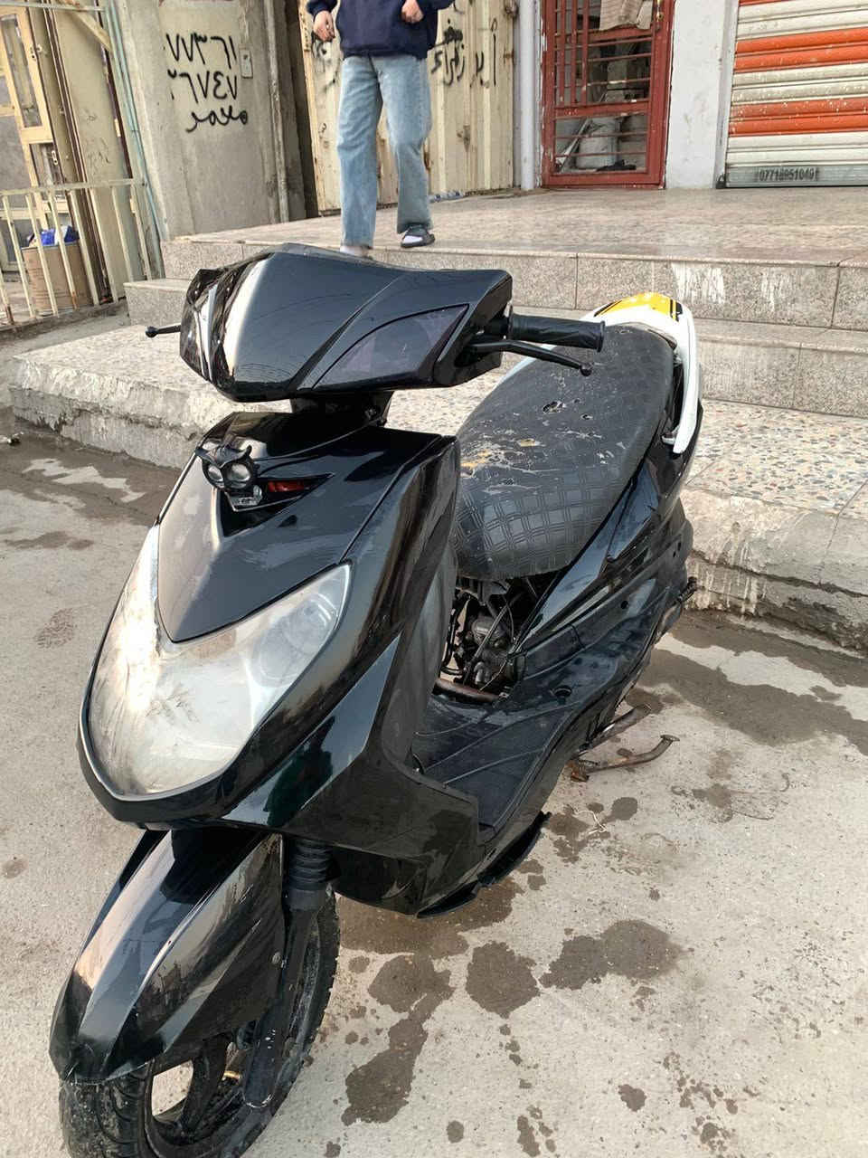 سلام عليكم دراجه سكنس فحل للبيع دراجه مثل مموضحه بل صوره السعر 500 وبيها مجال قليل للاستفسار  *********** متواجد واتسابب
مكاني بغداد بوب الشام
