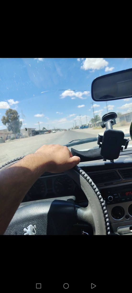 السلام عليكم للبيع بيجو حره مشروع وطني 306 كير محرك شرط صدر تواير جدد كهربائيات كلها شغاله غرفتها حيل حلوه وجديده  ضرر باب وجاملق تبديل السعر  35 وبيها مجال قليل
مكان السياره العلم اربيضه
***********
