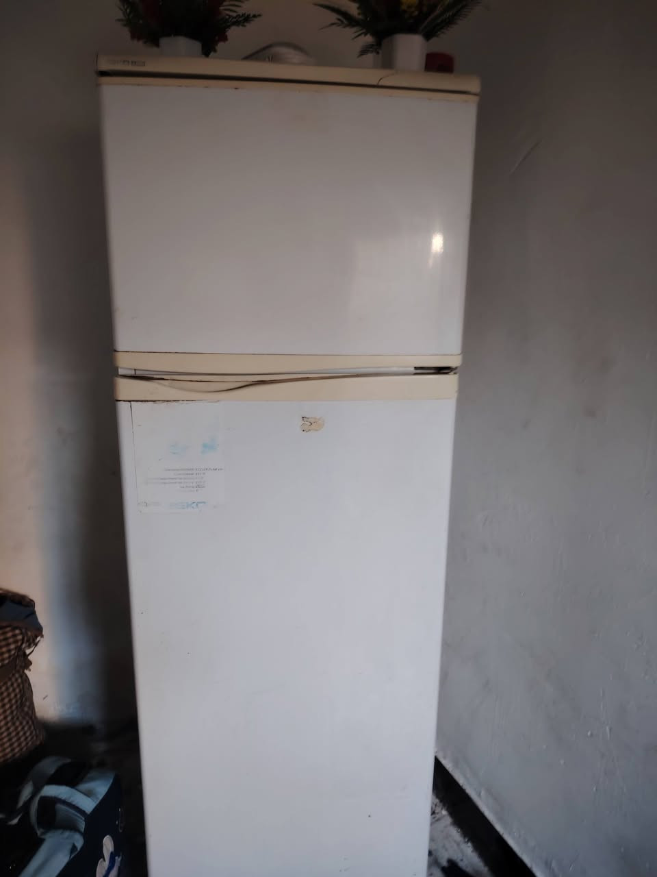 ثلاجه ١٢ قدم للبيع سعر 125وبيها مجال


**إذا كنت صاحب هذا الإعلان وتريد حذفه لأي سبب، رجاءا أرسل رسالة إلى الدعم الفني**