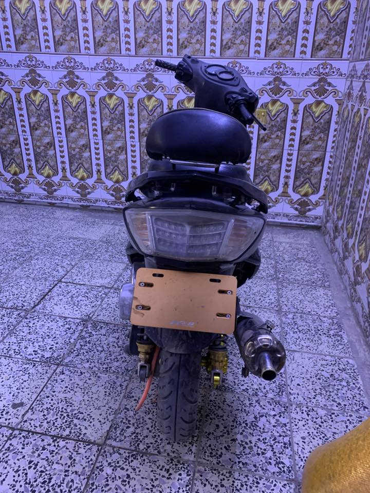 سلام عليكم مره خصت مدير الكروب سكنس فحل نوزل سكليتر خطين طلاعات مديل 2011 مكينه على وضع البلاد تزويد كدام عينكم ما شاء الله شلعه ومعدل فول التزويد 👇
‎1/عليه تخم كلجات WF2018
‎2/ دبلات خلفي RBM
‎3/فلتر شوته رياضي لون سلفر 
‎4/ عظمات بريك كوسو
‎5/ يدات كوسو 
‎6/قباقه كور كوسو 
‎7/صلنصه صجميه رياضي صوت الي يعجبك
‎8/ فراك بريك NSY
‎9/قطرت دهن NSY
‎10/قطرت اكسل NSY
‎11/ قبق بانزين WF
‎12/اشاير امامي LED رياضي 
‎13/قاعد رقم رياضي 
‎14/ستدات كاعيه رياضي 
‎15/ تعلاكه رياضي 
‎16/هاوزن رياضي 
‎17/طلاعات لون مشمي رياضي 
‎18/دوشمه وتجوه رياضي 
‎19/قبق فلاوين رياضي 
‎20/سلف رياضي ابو 💵 دولار

🛑/دراجه نكره بكل وقت لا تنقيص ولاتبخير ولانضوح.

‏💯🈲 دراجه خير من الله شوفت عينكم  بل حقيقه بعد احله من صوره 
/ملاحضه 🖐️ بسيطه الدراجه عوزه قمجي كيلو متر وطار بانزين ولايت مامي ميكلفن ١٥الف لاطب وتكلي شبيه مابيه كلشي مكتوب كدامك والسعر 980الف بيه مجال بسيط دراجه بانزين محسن ودهن ام زويل وبل عافيه على ياخذه واسف على طالة وتحياتي الجميع 
العنوان/بغداد مدينة الصدر قطاع 45 
الرقم / 📞 ***********
