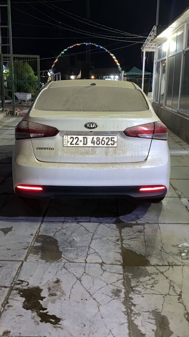 السلام عليكم كيا سيراتو مديل 2017
ماشيه 150 كفاله من حادث وضربه تخم تاير حداديه جاهزه
سعر 123 وبيهه مجال شي بسيط ***********
