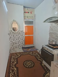 خلف اسواق سبلاش • ٣٠٠م • قرار ٢٥