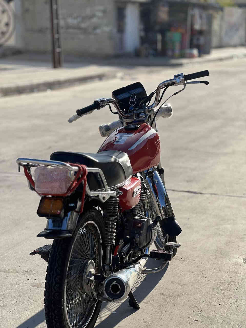 السلام عليكم اخوتي موطور تايكر 2019ماء شاء الله كهربائيات  شغاله شرط عل ثالث يرفع لحد يجي يكسر ب حلالي مكاني حمام العليل السعر 370وبي مجال حك جيتك ***********
