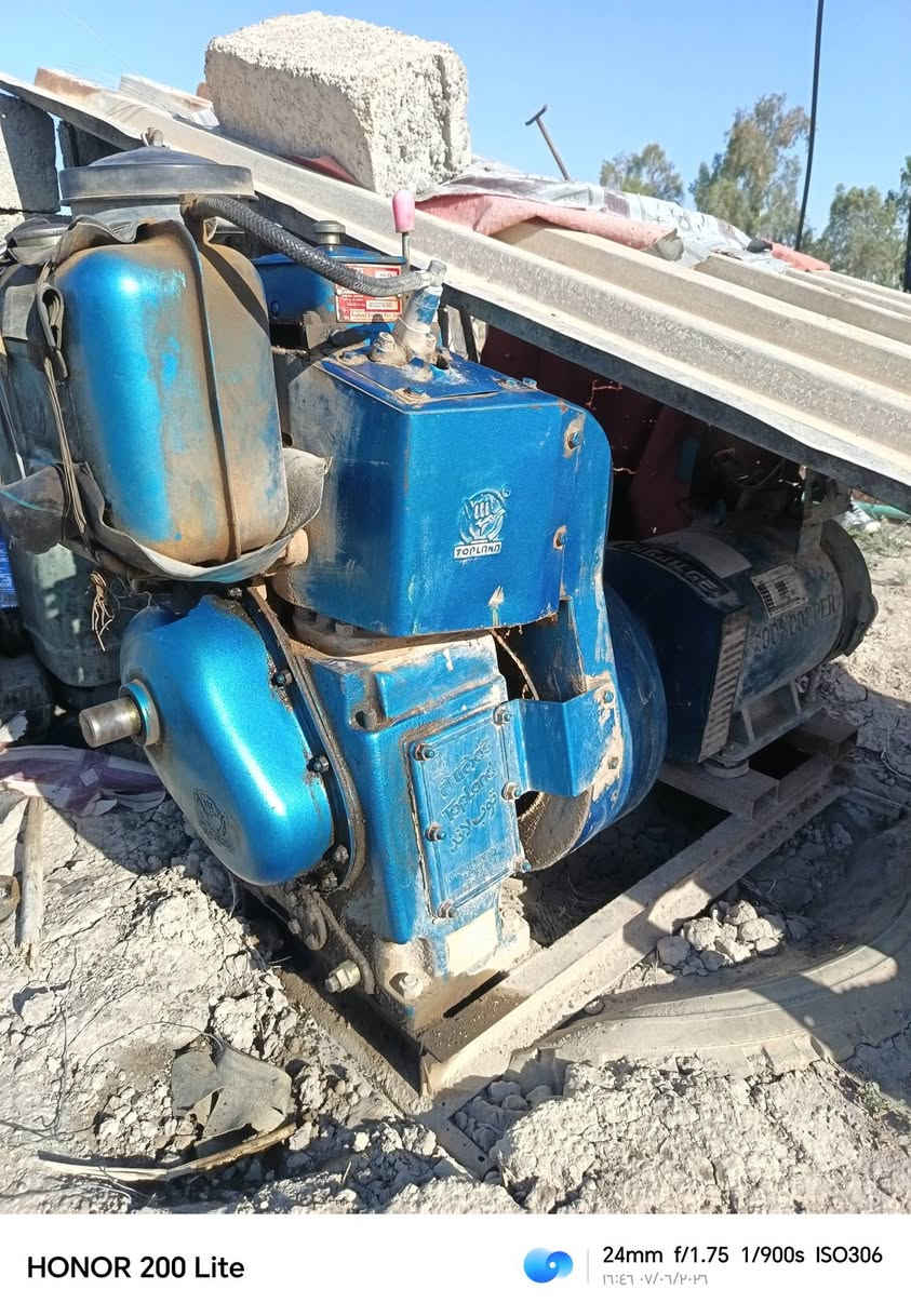 سلام عليكم
مولد هندي ابو الكف اخو الجديد اخذنا ب مليون و700 الله شاهد مامستعمل سنه 
محرك ممفتوح راس توليد جديد نحاس بس القاعده مال تانكي مكسوره 
مولد ماناقصه شي السعر 750 وبي مجال بسيط للتواصل خاص


**إذا كنت صاحب هذا الإعلان وتريد حذفه لأي سبب، رجاءا أرسل رسالة إلى الدعم الفني**