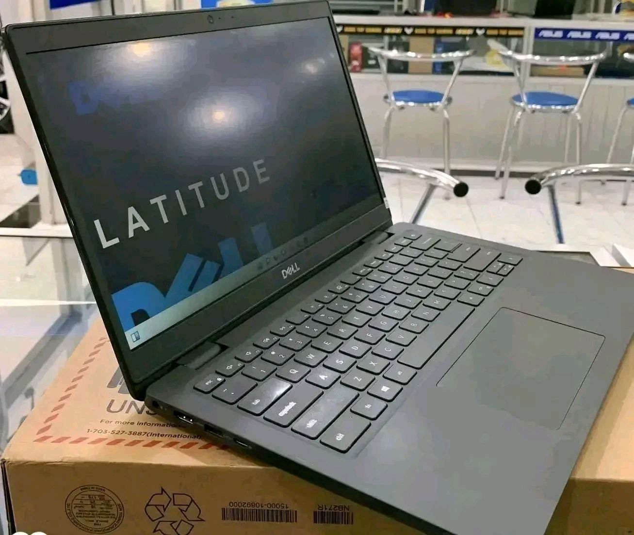لابتوب Dell سوبر سلم الجيل 11 سوبر سلم فئة  G7 للبيع
المعالج core i5 الجيل 11 فئة G7
رام 8 كيكا DDR4
هارد 256 كيكا SSD
كرت الشاشه Intel Irix Xe حجم 4 كيكا
الشاشه حجم 14 انج ضد التوهج  دقة FHD
باتري ليثيوم 6 خلايا  شحن سريع 65 واط والباطرية ممتازة
كامره دقة hd تحتوي قفل فتح وغلق الكامره
 منفذ تايب سي و رام  وhdmi وسيم كرت وباقي المنافذ   الحاسبه كلش نضيفه وحلوه 
السعر 375 الف النجف, العراق


**إذا كنت صاحب هذا الإعلان وتريد حذفه لأي سبب، رجاءا أرسل رسالة إلى الدعم الفني**