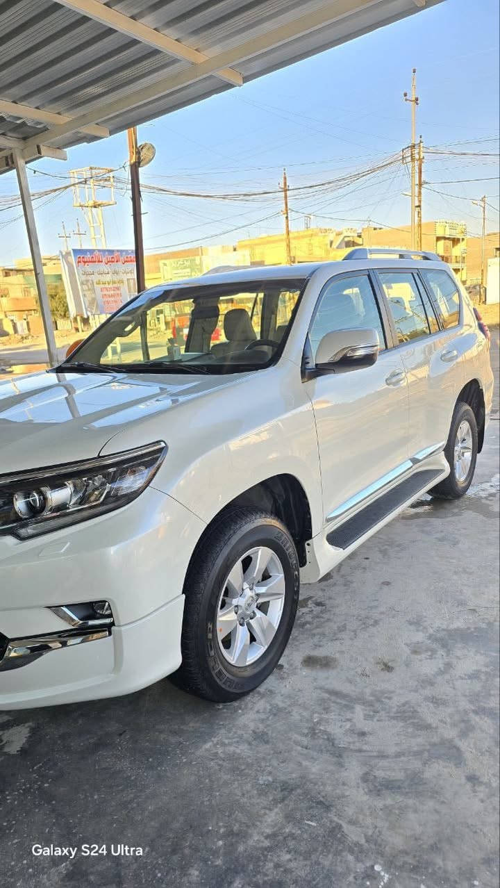 سلام عليكم برادو 2020 فئهTXS شركه ساز فول مواصفات سياره مكفوله كفاله عامه من صبغ وضربه ومكينه وكير كل نقص ما بيهه سياره بأسمي وهزه جديده وارقام جدد السعر413وبيهه مجال للشراي للاستفسار *********** واتساب *********** مكان السياره بغداد
