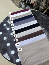 اللهم صل على محمد وآل محمد #جديدنا ✌️😍😌 شال ترند موسم شال دلاليد كويتي...